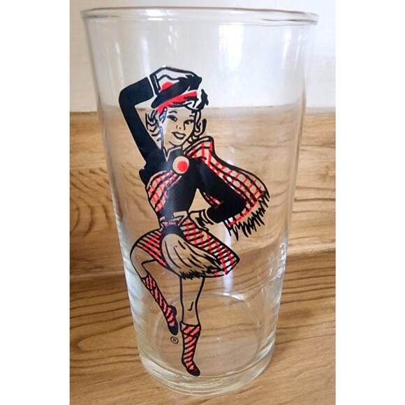 Vintage Drinking Glass Sandy's Drive In (Hardees) Female Scottish Dancer RARE! - Picture 2 of 9